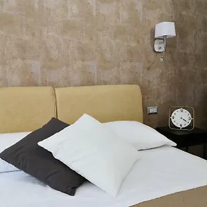https://la-canzanella-guest-house.hotels-amalfi.com